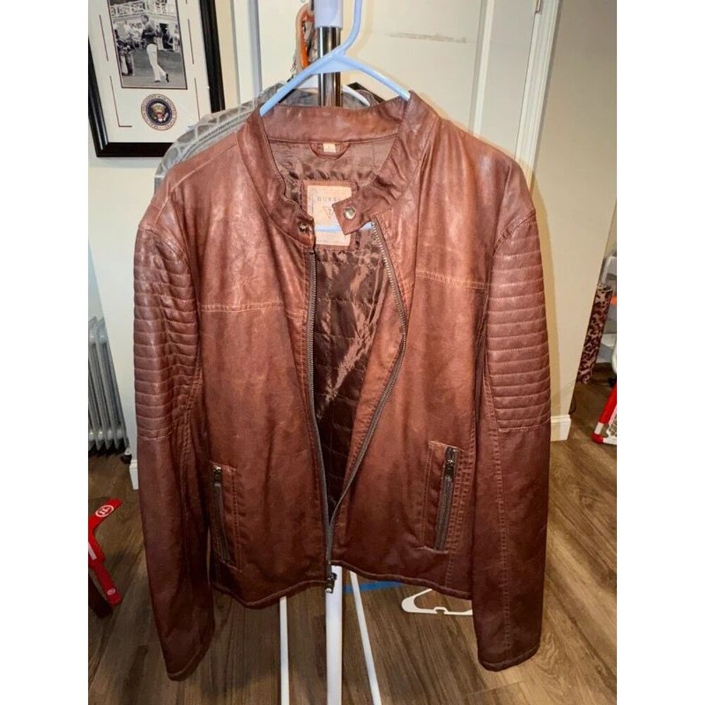 Men’s leather coat